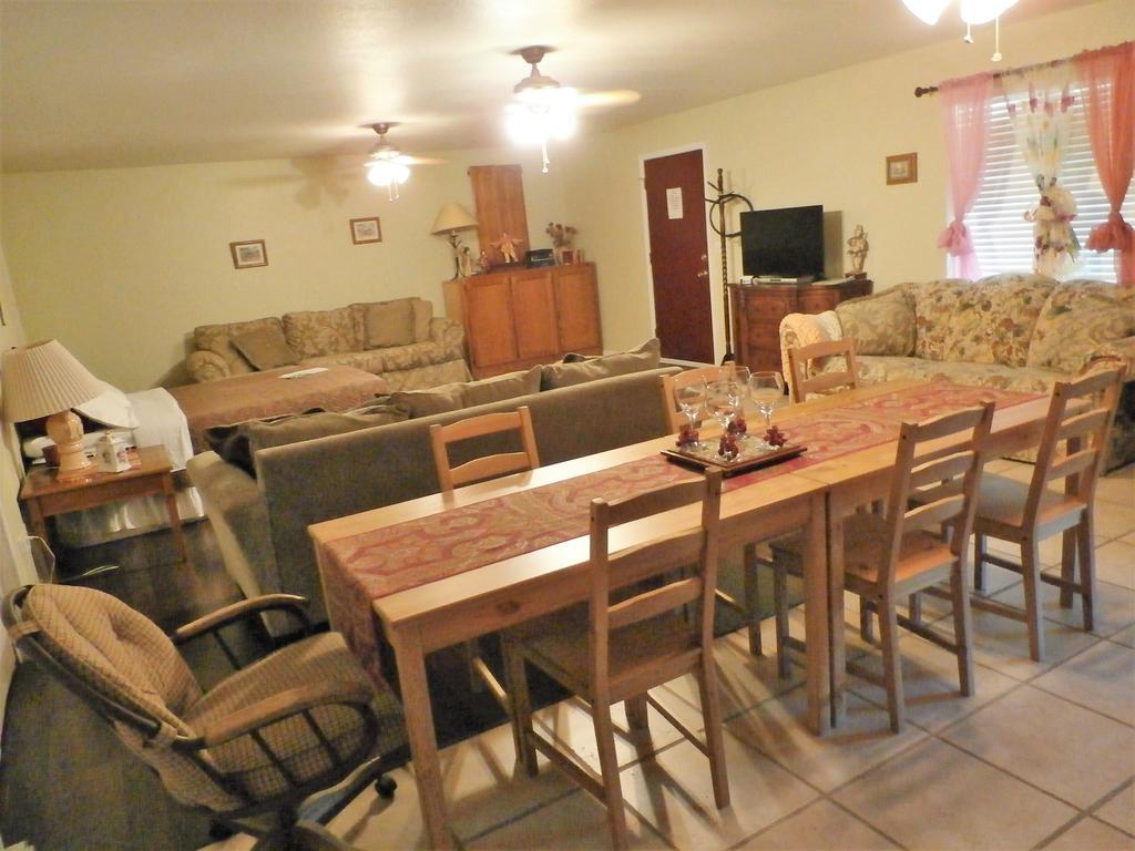 Charming Downstairs Unit Apartment Oakhurst Exterior photo